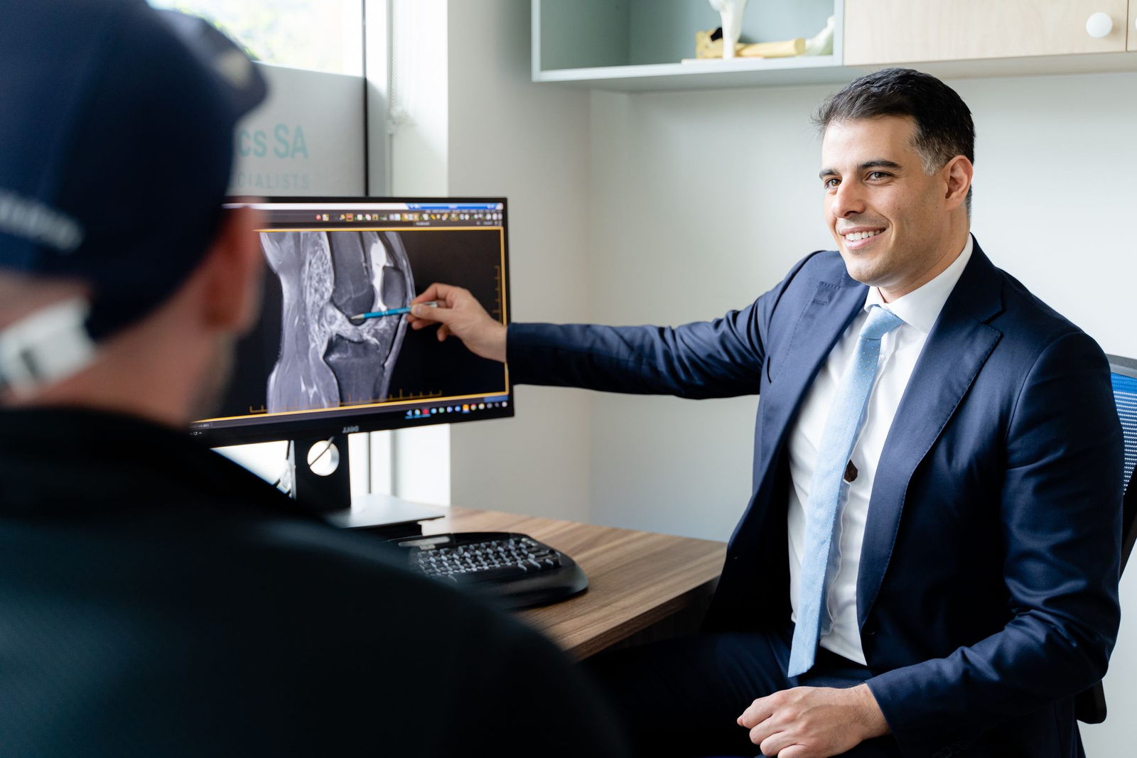 dr george awwad orthopaedic knee and hip surgeon